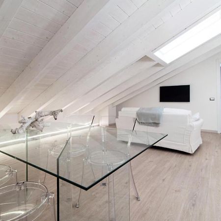 Incanto Del Lago - Como Lake Cosy Apartment Exterior photo
